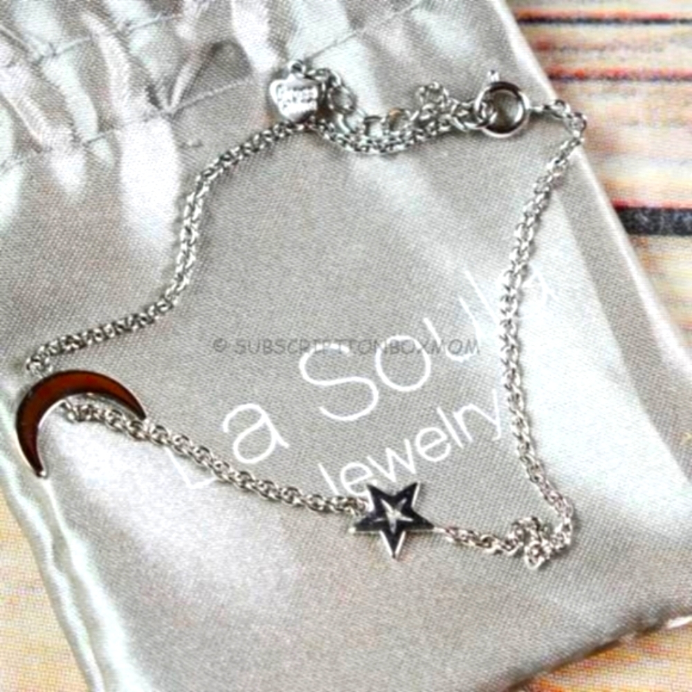 New La Soula Universal Love Bracelet